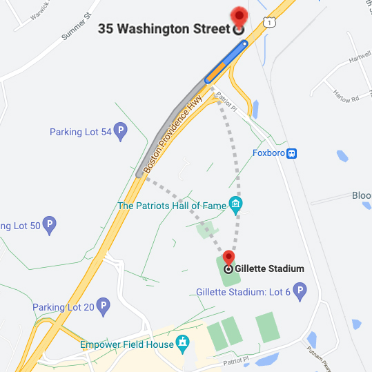 NFLonFOX's tweet image. Hey @BuffaloBills fans, IT'S BACK 🏆🏆
Your new "Best Fans In Football" billboard is even closer to Gillette Stadium than last year 😏

- take a photo with it &amp;amp; tag us 
- use the hashtag #FOXFanBracket

We will share our favorites! #BillsMafia