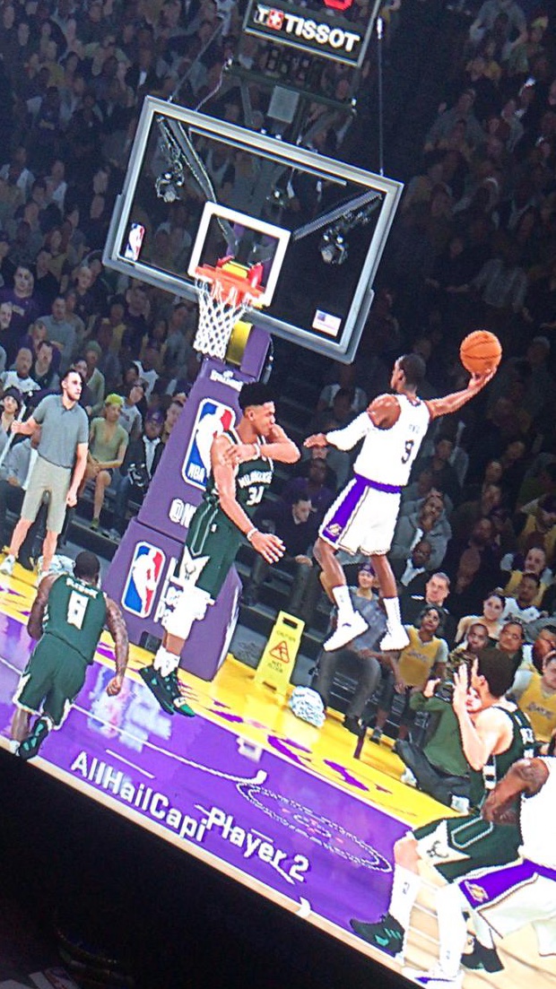 Capi_Sama1's tweet photo. @NBA2K  
Explain??? https://t.co/6Tyrd0e7w0