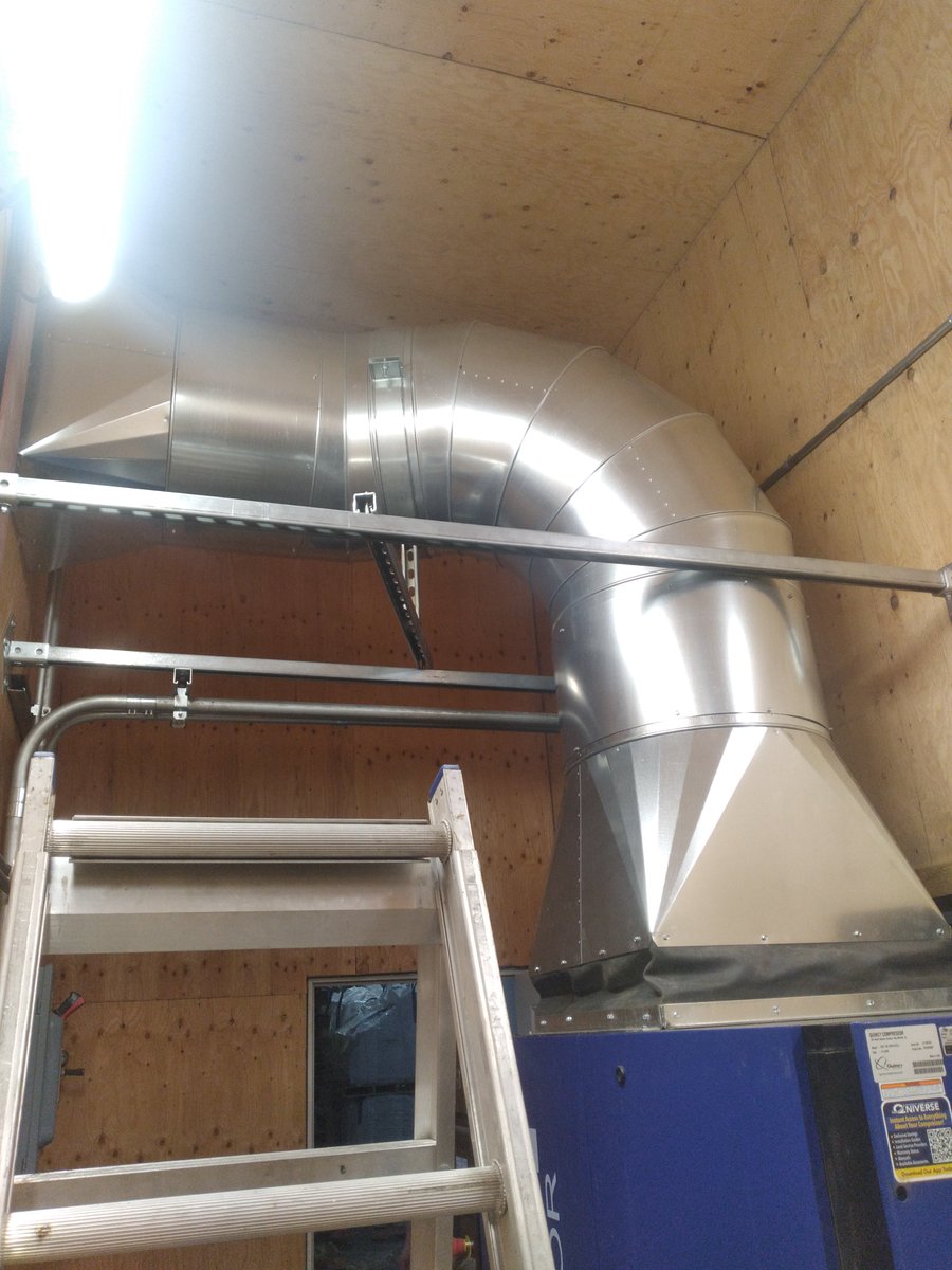 vdbmillwright's tweet photo. We found a nice little inside job today installing exhaust ductwork from a screw compressor. This Beast needs 4500cfm of cooling air. #fabricating #millwrighting https://t.co/rnbk7wriy8