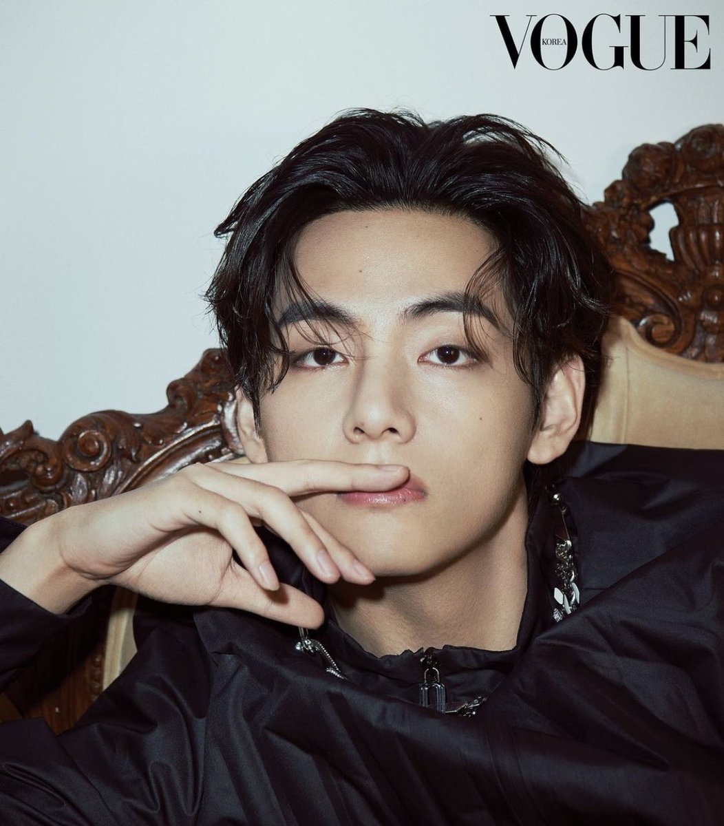 kv_bank9795's tweet photo. VOGUE 태형🐻 https://t.co/ebPblXsqFC