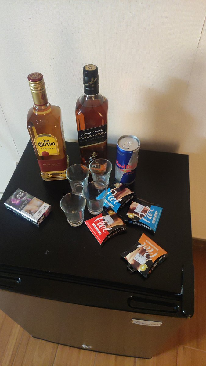 Le tengo una sorpresita a mi marido 😈😈😈 he invitado una parejita 🤭🤭🤭🤭 q pasará hoy ...