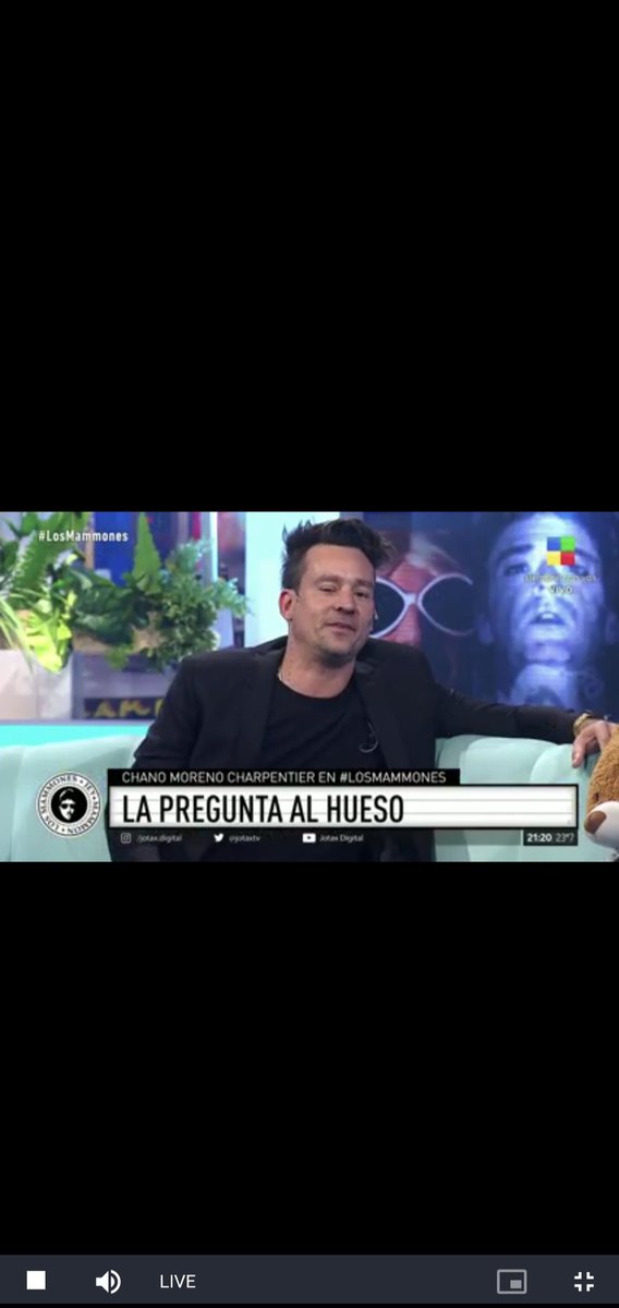FabiolaAraya___'s tweet photo. Desde Madrid viendo a @CHANOTB https://t.co/MnziJrt5aH