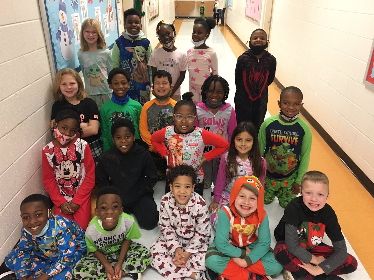tracy_ingram's tweet photo. All smiles for pajama and movie day! ππ@RCE_HCS #RCE2021CHRISTMAS https://t.co/AeGWQDtiQI