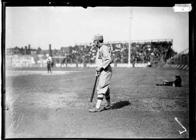AlexCheremeteff's tweet photo. Philadelphia Athletics center fielder Bob Ganley waits his turn at-bat.

South Side Park
Chicago
July, 1909

#Mackmen #MLB https://t.co/xVBvFZANlA
