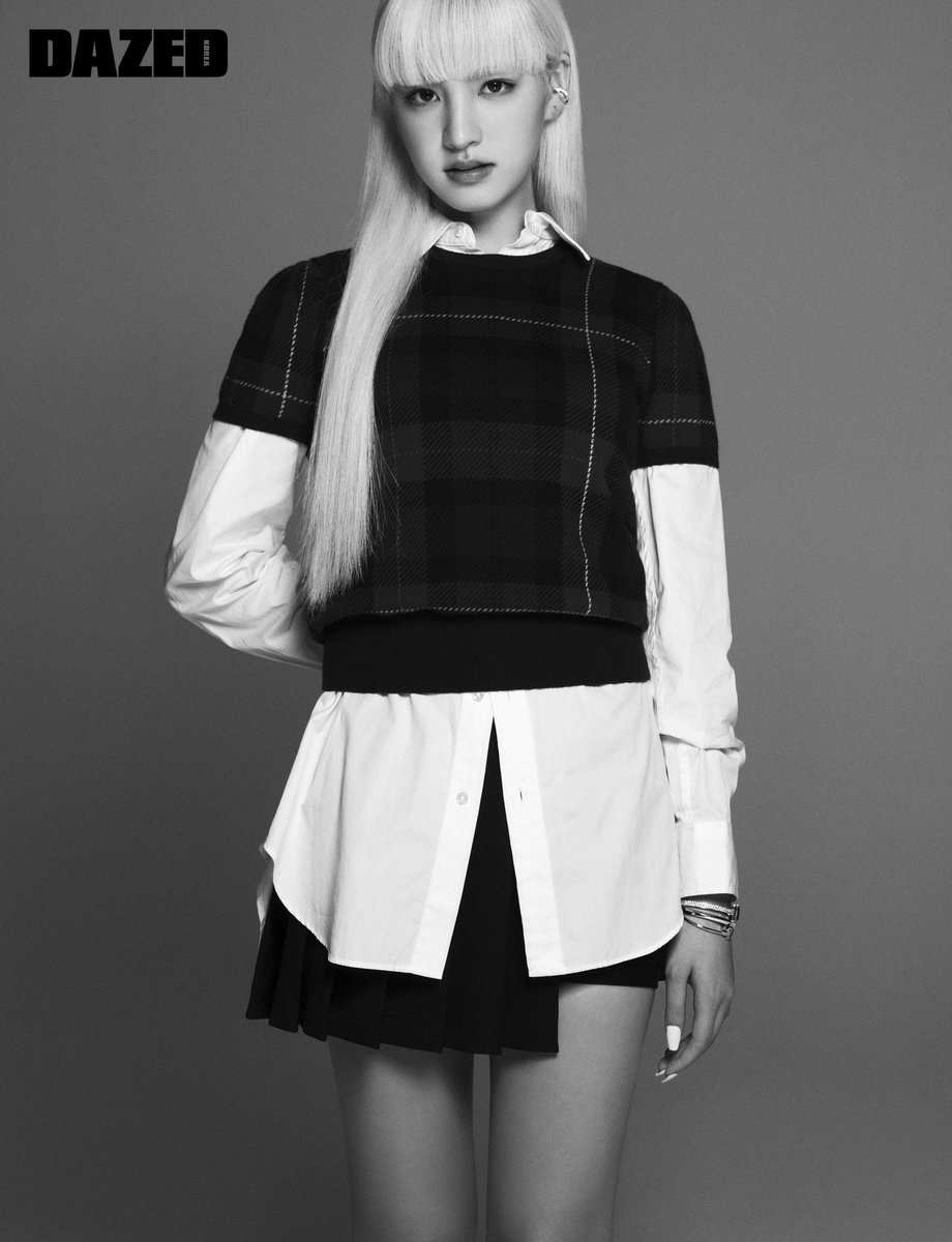 DazedKorea's tweet image. WE ♡ IVE

유진, 가을, 레이, 원영, 리즈, 이서 여섯 명으로 뭉친 아이브IVE와 데뷔곡 ‘일레븐‘, 그리고 그 환상적 퍼포먼스가 탄생하기 이전 &amp;lt;데이즈드&amp;gt;가 만난 최초의 여섯 가지 색깔.

#IVE #아이브

더 많은 화보와 기사는 &amp;lt;데이즈드&amp;gt; 1월호에서 만나볼 수 있습니다.