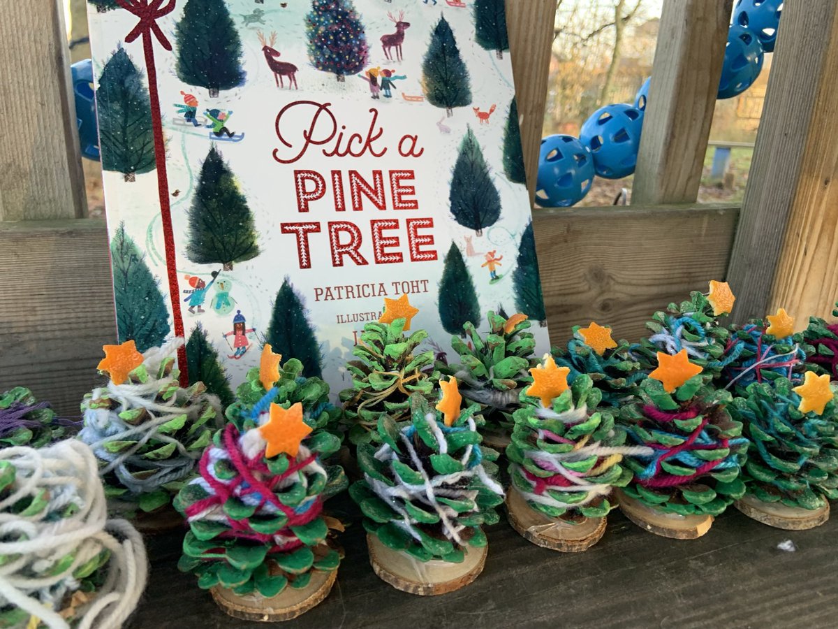 EdadventuresM's tweet photo. Love these little #pickapinetree trees my Yr1 made Friday morning #outdoorlearning #outdooredchat https://t.co/S8tdCkmyEQ
