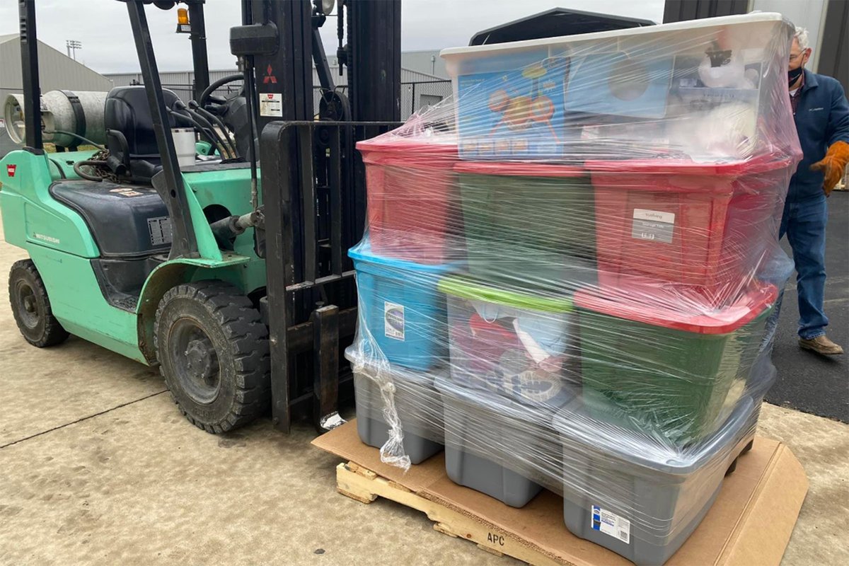 .<a href="/MVTHSRams/">MVTHS District #201 Rams</a> FFA chapter organized a donation drive to help those impacted by the tornadoes in Western Kentucky. The community answered the call and filled an entire semi with needed supplies in four short days.