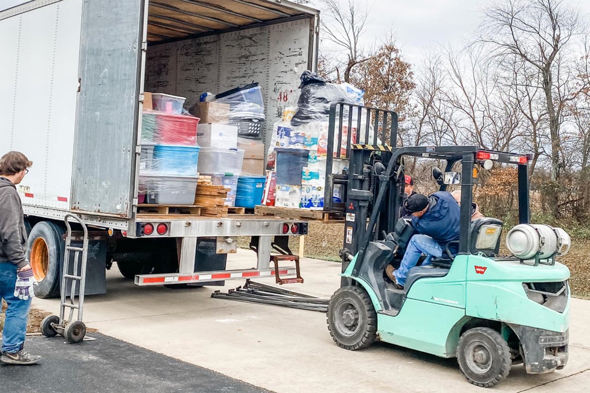 ISBEnews's tweet photo. .@MVTHSRams FFA chapter organized a donation drive to help those impacted by the tornadoes in Western Kentucky. The community answered the call and filled an entire semi with needed supplies in four short days. https://t.co/3QkT1AvjoG