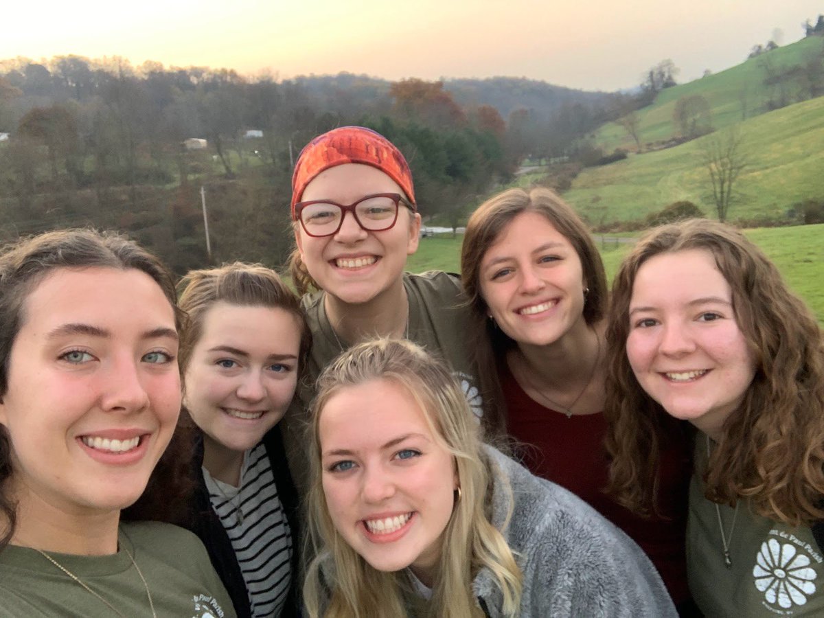 cass_volp's tweet photo. A glimpse of a chaotic fruitful semester💙 #theresnothinglikenet #netministries https://t.co/KNLGbkeQgl