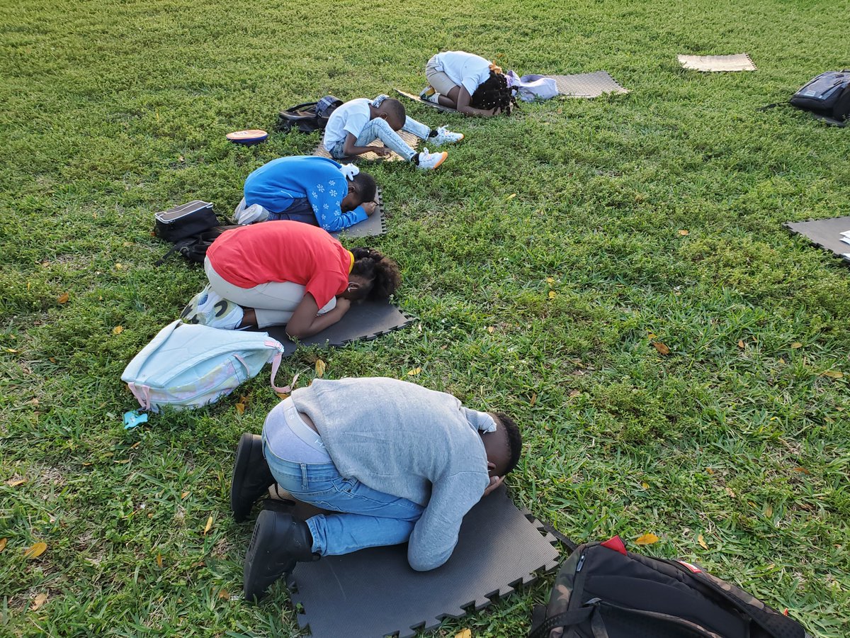 Pinejog's tweet photo. We are really looking forward to #PluggingintoNature w/ the afterschool students of @PineJogES @BFESBulldogs @HopeCentennial Kingswood Academy-Delray & Little Dude Ranch Academy in Jan-Feb! Get ready for Garden Yoga! @PrimeTimePBC #PrimeTimePBC #QualityOST #QualityAfterschool https://t.co/MgtCiuo8FW