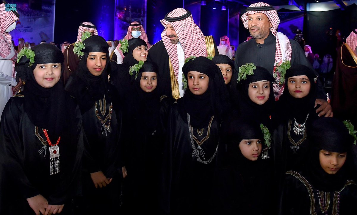 SPAregions's tweet photo. سمو أمير #نجران يرعى انطلاق فعاليات ملتقى الوطن للإبداع السعودي بالمنطقة.
https://t.co/EVIX2lNXIZ
#واس_عام https://t.co/UZ8RFsDEOq