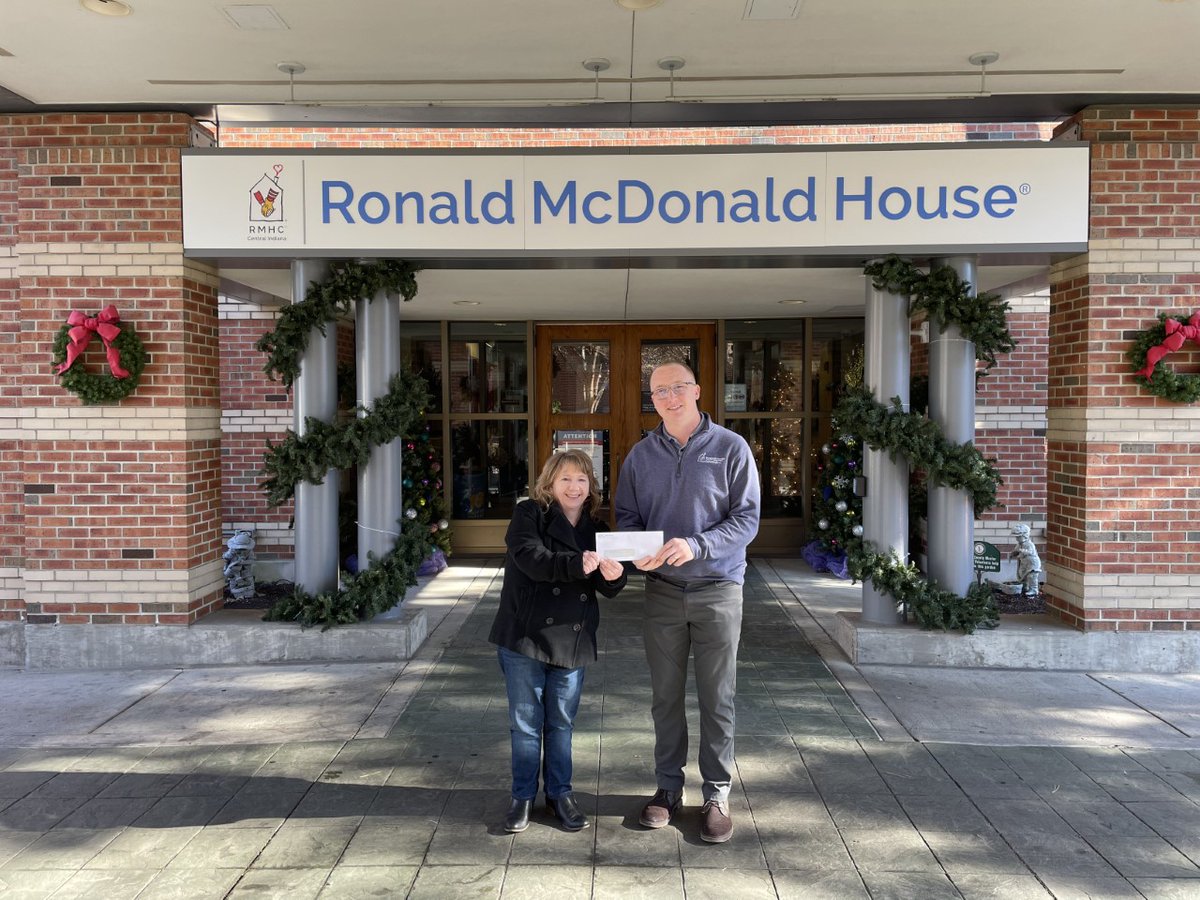 Concern for community is a hallmark of electric cooperatives — especially during the holidays. Indiana's electric cooperatives were proud to donate $16,479 to the @RMHCIN Pictured here are Lyle Peacock, Ronald McDonald House, and Holly Huffman, Indiana Electric Cooperatives. https://t.co/YOI6xFpUd3