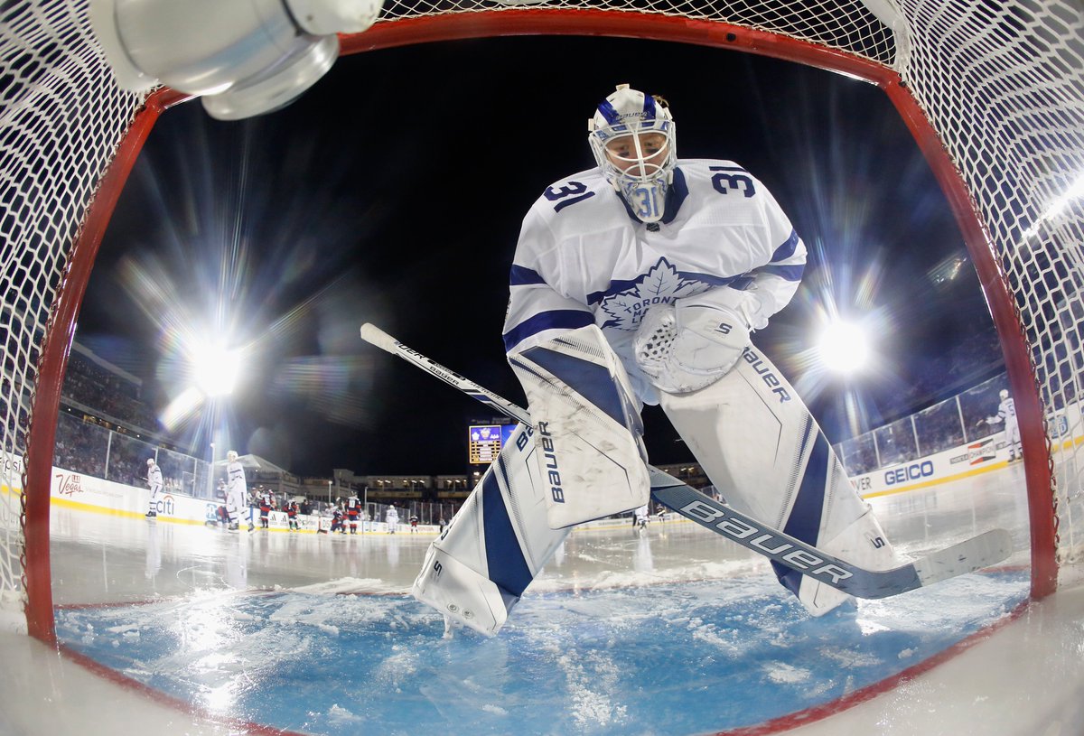 NHL_On_TNT's tweet photo. Outdoor net-cam photography >>> 😍 https://t.co/1Qvd5ruvMc