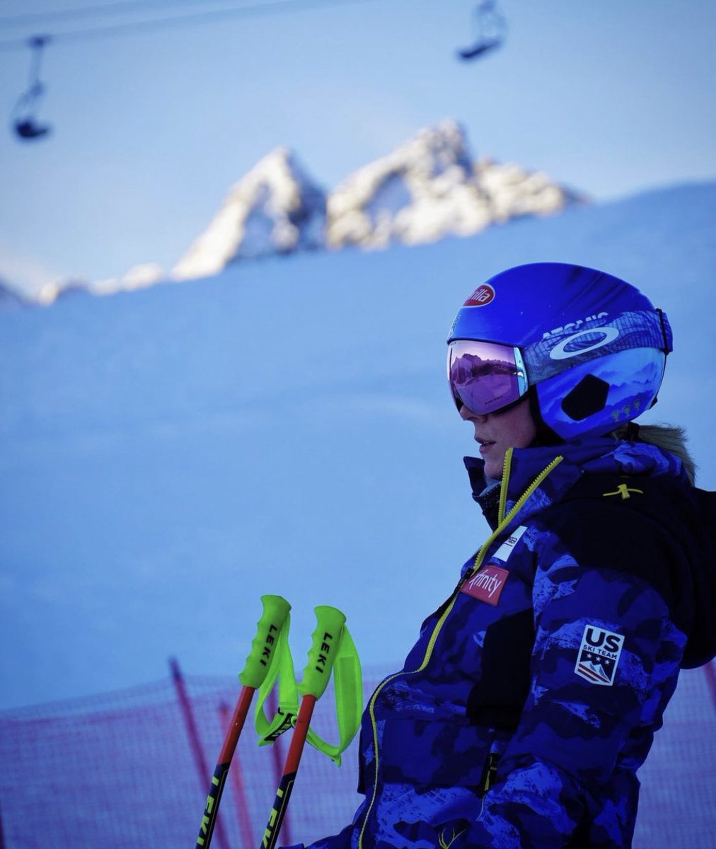 MikaelaShiffrin's tweet photo. Focused. Grateful. Breathing. Ready.
Race day tomorrow @CM_2023. #bib5 https://t.co/JdIi7IOMAw