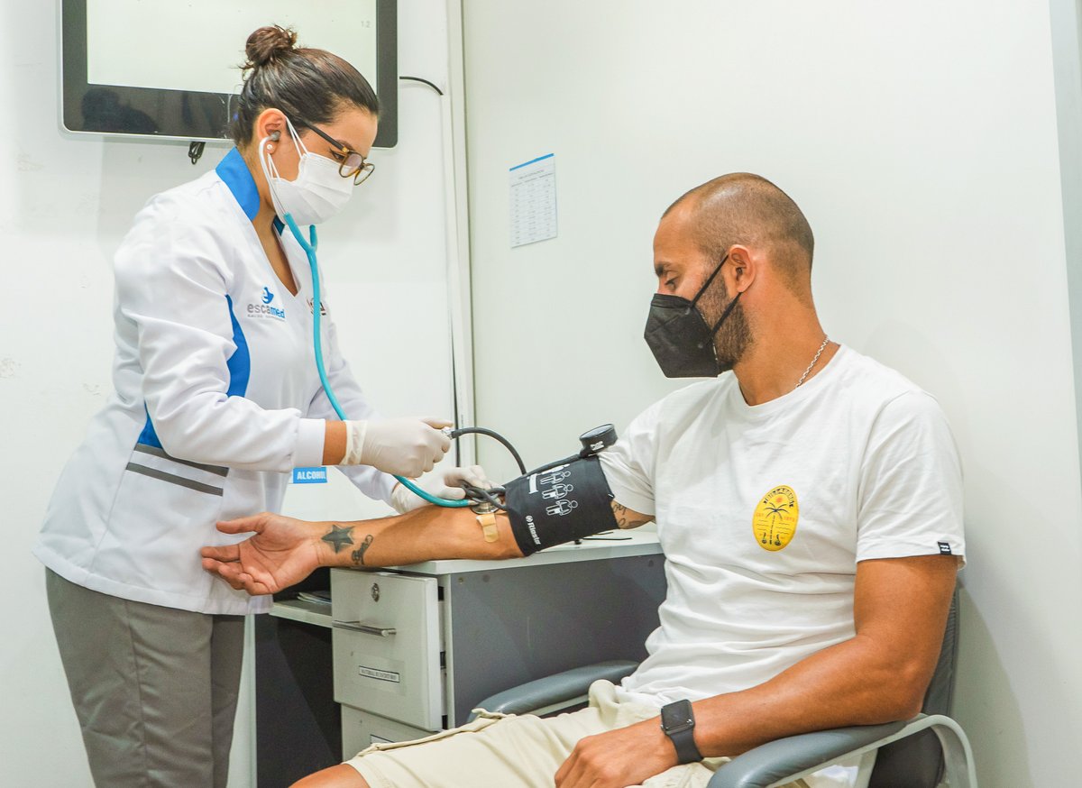 camannucci's tweet photo. #Mannucci2022
¡GRACIAS, ESCAMED! 💉🩺🤝
Como en cada temporada, nuestro sponsor oficial #Escamed, empresa líder en exámenes de Salud Ocupacional, atiende a nuestros jugadores, quienes cumplen con las obligatorias evaluaciones médicas. https://t.co/FzPgvLSlm0