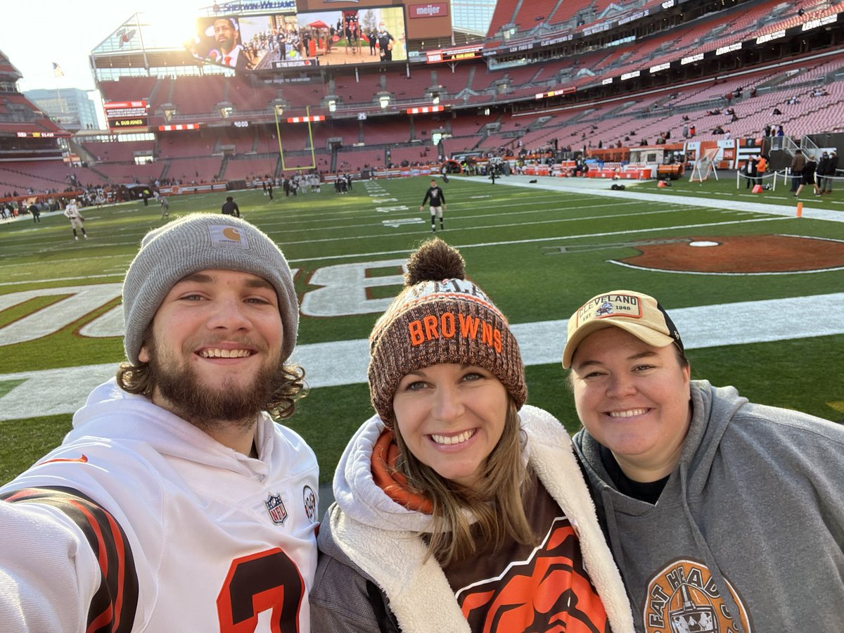 jslone20's tweet photo. #LVvsCLE #tagboard https://t.co/d5P02PA5QO