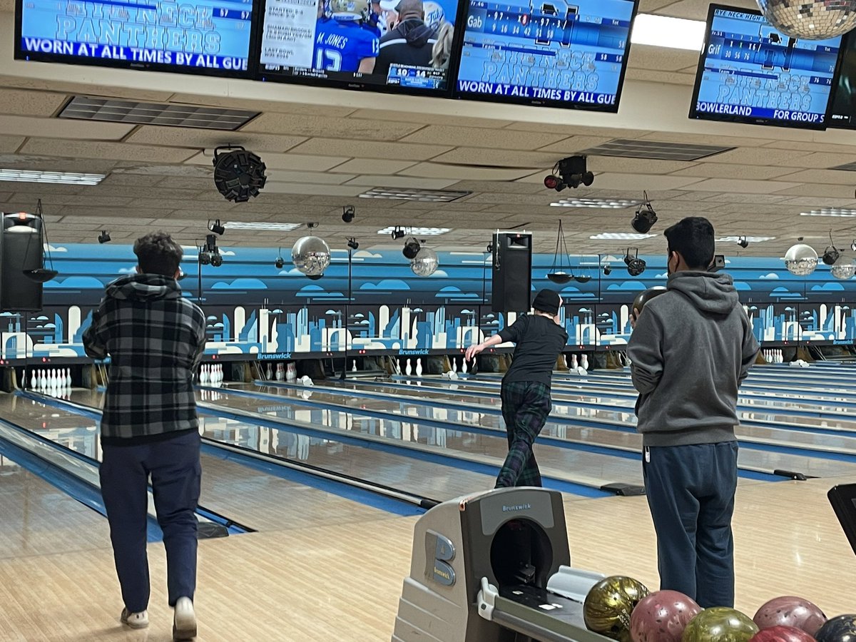 RyeNeck_bowling's tweet photo. Rye Neck’s on a roll! https://t.co/UmC0jF6VK2