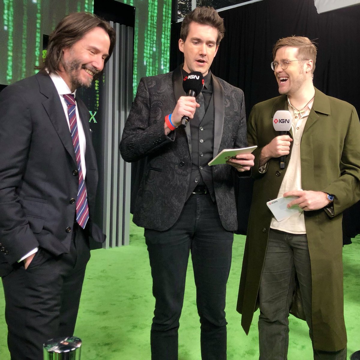 Garrett_Watts's tweet photo. I have been deeply obsessed with The Matrix since I was a little awkward kid…and almost 20 years later (as a still awkward kid) I got to host the premiere of The Matrix Ressurections.

I am absolutely numb with joy &amp; gratitude and I just wanted to share. Happy holidays everyone! https://t.co/9vBCaa4AV2