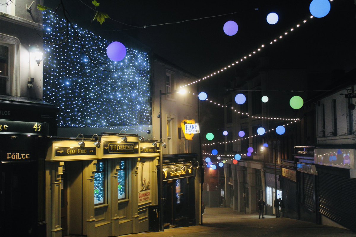 derryfirst_'s tweet photo. 🎅🎄 https://t.co/6i0WJIFuQn