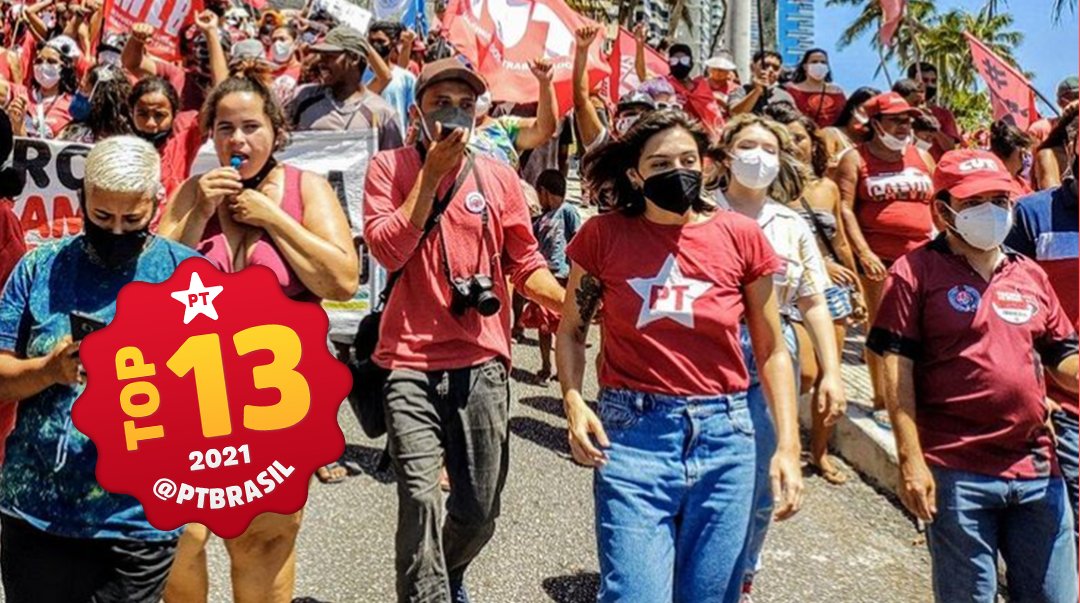 carlinhoscaetan's tweet photo. No #Top13doPT de hoje, temos o 5º post mais curtido do ano: a mobilização do #7sForaBolsonaro em Natal, no Rio Grande do Norte, com nossa Deputada Federal @natbonavides ! ✊🚩 https://t.co/wAzDRjauBu