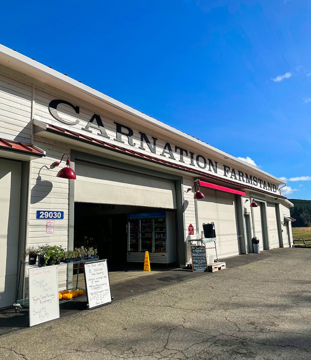 CarnationFarms's tweet photo. Make sure you visit the Farmstand this week to get all your holiday supplies! We will be closing on December 24th and reopening on January 2nd to allow our team to spend the holiday season with their families. 
---
#carnationwa #snoqualmievalley #carnationfarms https://t.co/jtNgv7bhYf