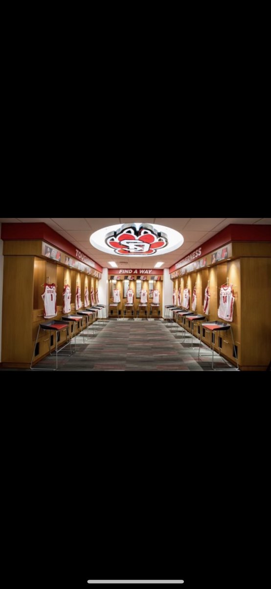 kalen_garry's tweet photo. After a great call with @ckasp12, I’m excited to announce that I have received an offer to further my athletic and academic career at the University of South Dakota‼️ @SDCoyotesMBB https://t.co/kUvyHP5KwU