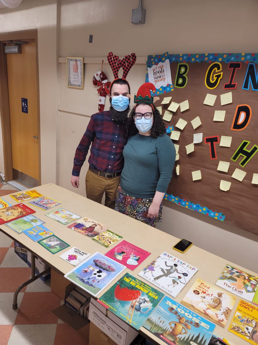 TheBookSmartProject tweet media