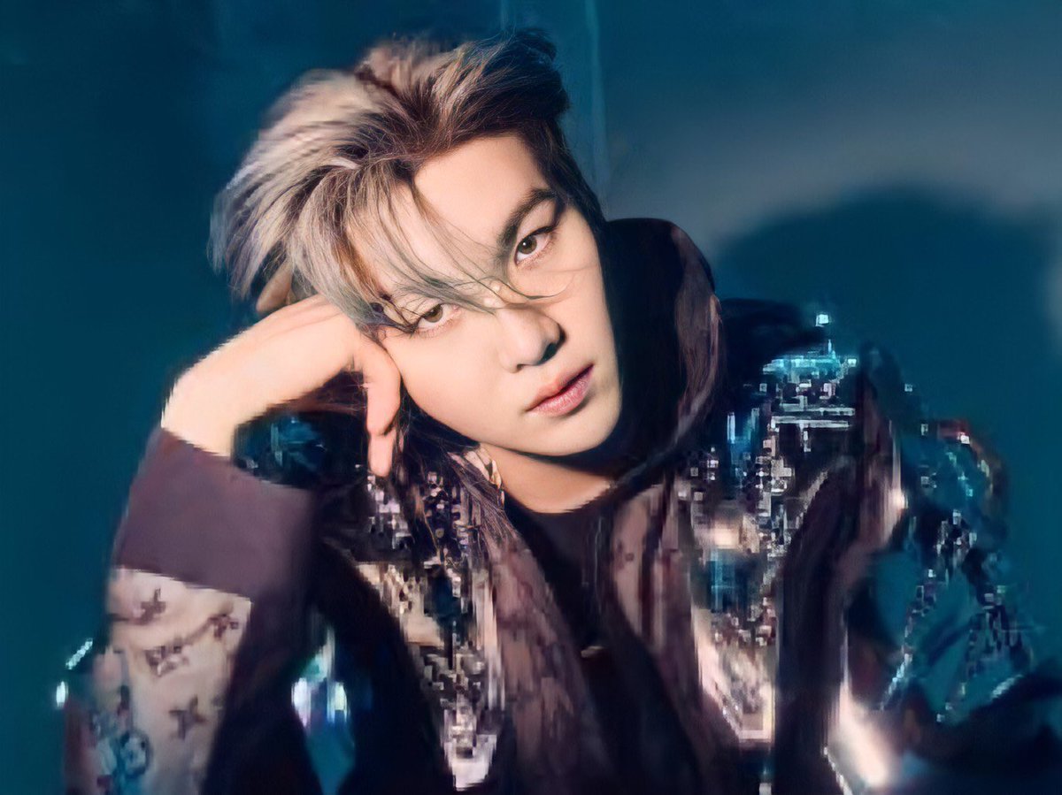 jmygmochis's tweet photo. 📁 | 📸 FOTO

Más imágenes de BTS x GQ &amp; Louis Vuitton como  adelanto para la revista edición enero 2022.

#BTS #방탄소년단 @BTS_twt https://t.co/Jw81rrg8Bj