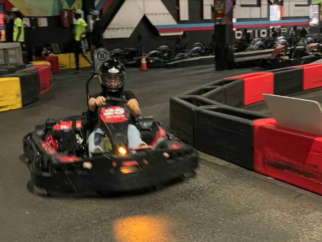 PeakSeven's tweet photo. Another great Peak Seven #HolidayParty at @XActionPark ! 🎁🎄

GoKarting, Laser Tag, Escape Rooms, Arcade Games, Gift Exchange, Food, and more!  - We love our team and We're proud to work with each other every single day! 💪 #GoPeakSeven https://t.co/hkIuA5ZE4s