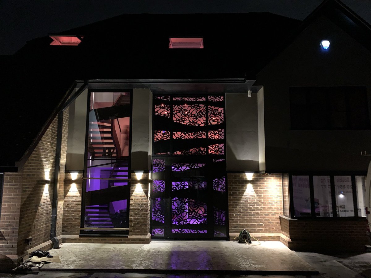 VaspaLimited's tweet photo. #Bespoke #Aluminium #Front #Door #Smart #Home #Automated #And #Enhanced #Ultimate #Max #Security #Bsi #KiteMark #Vaspa https://t.co/j6nP3tor7g https://t.co/dJtOGtwe2X