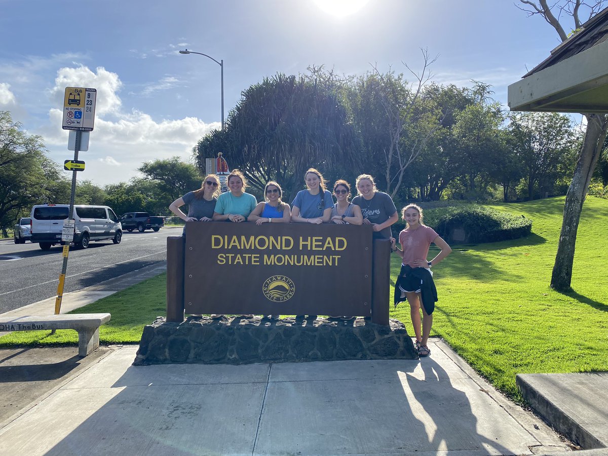 LTB_CU's tweet photo. A brave group of Lady Tigers took on Diamondhead this morning at sunrise! Thankful for memories made and shared with this team. #LTB #family https://t.co/HMr4gZPIut