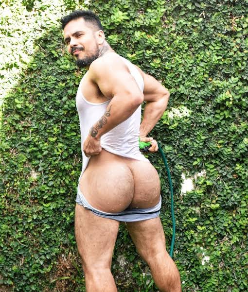 alexitomty's tweet photo. Enorme espectácular bello 🍑 @estebancoach https://t.co/lp0GvIXsoK