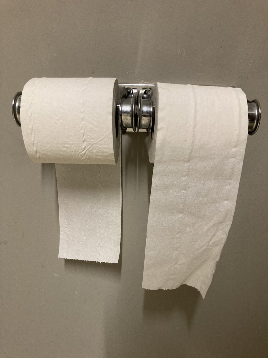 isaak_jeffries's tweet photo. Real world problem that needs resolved… Front side or back side? I’m a front side kinda guy https://t.co/57SlVwNgwq