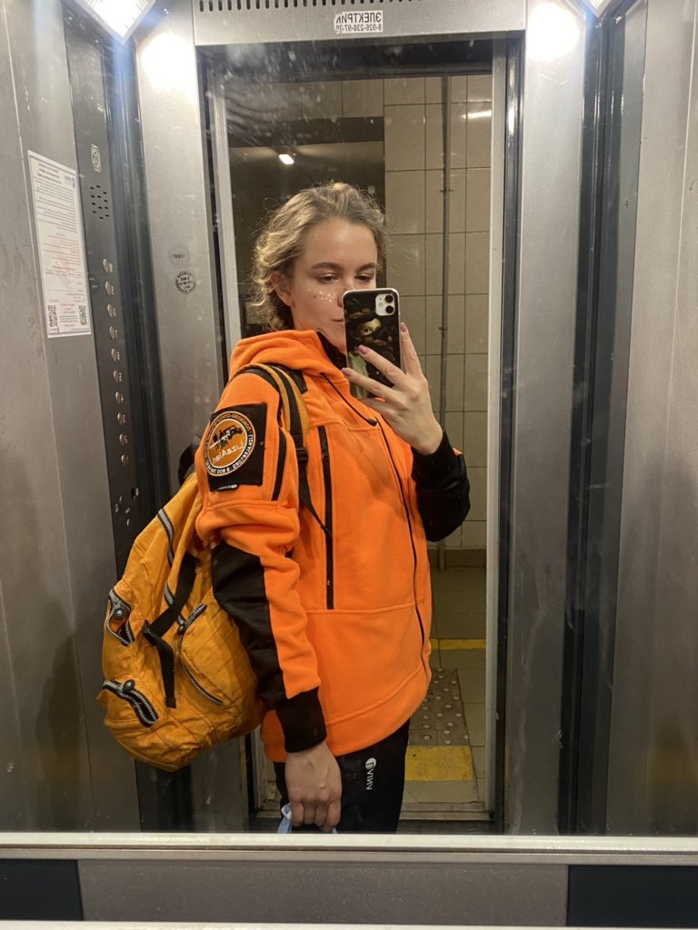 Время лучших подарков и друзей на свете 🧡