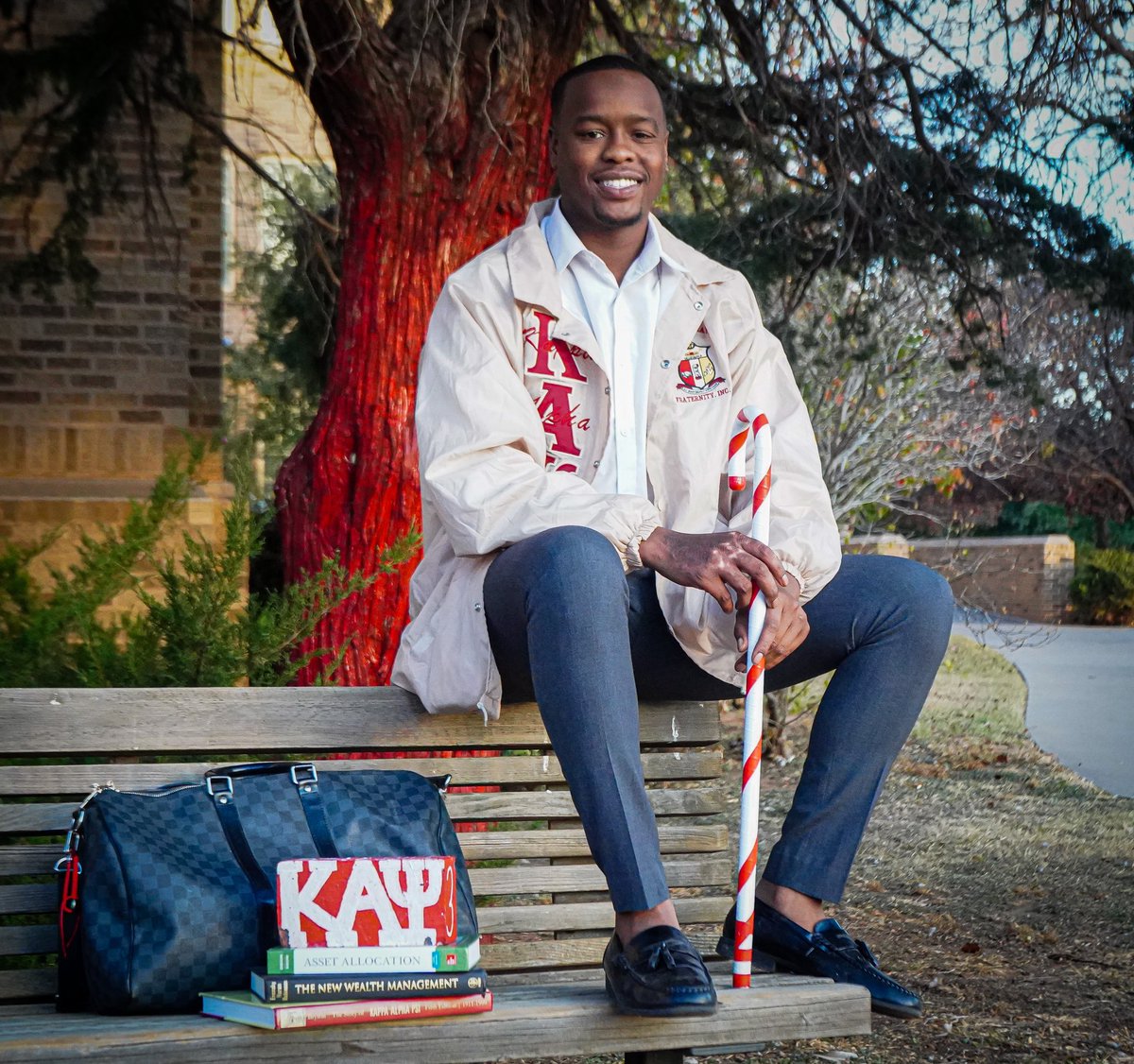 CCamroNN's tweet photo. Most of all….WE GRADUATE 👨🏽‍🎓🍾
 
College taught me how to survive and create and I am forever grateful! The support system that got me through is unmatched, we locked in forever 🤞🏾

Texas Tech University 
B.S Personal Financial Planning 

#LongLiveIY
#LongLiveChosen https://t.co/TFkW1KRSYw