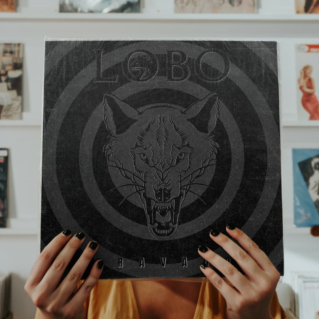 Designations's tweet photo. 🇺🇸️ NEW ILLUSTRATION
Illustration of “Bravado” album that I did for the Brazilian Musician Lobo.
🇧🇷️ Ilustração que criei para  o álbum 'Bravado' do músico Lobo. https://t.co/ObL04jOUae