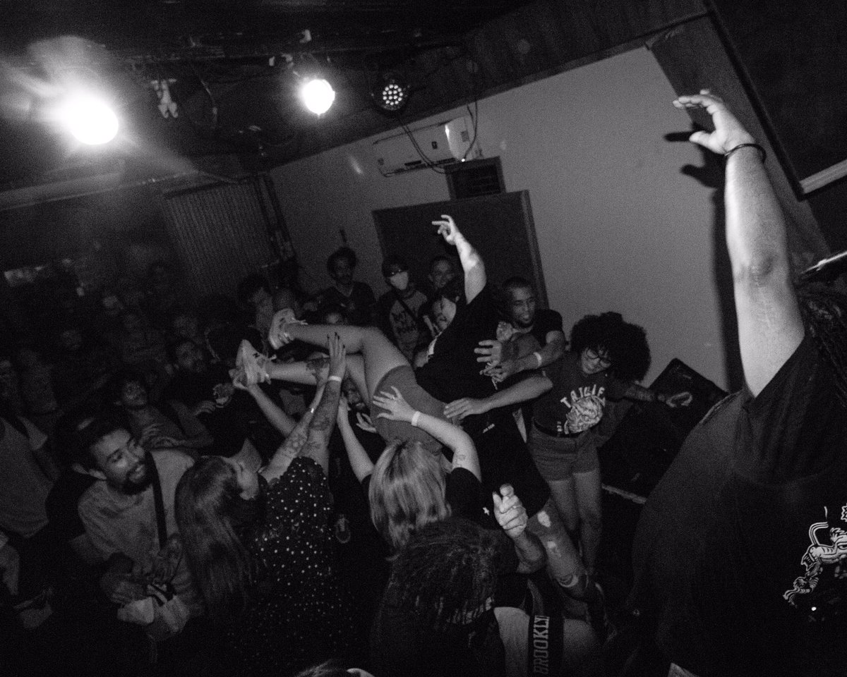 plasticfire's tweet image. O B R I G A D O !