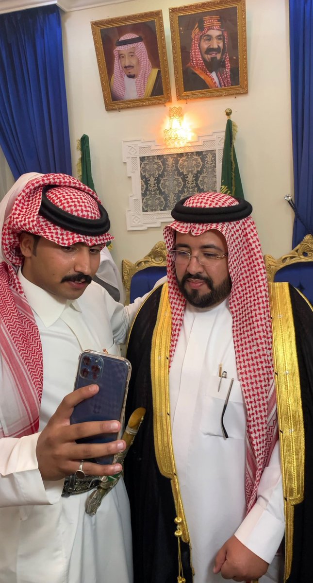 Bn_Hazib's tweet photo. سلام يامير قحطان وشيخها في كل نب
لاجات صكات المواقف والامور الكايده

لاقالو ابن دليم جا للي بليا طب طب
وانزاحت الشده وكلن ينتظم في سايده https://t.co/buSOxHYM1Y