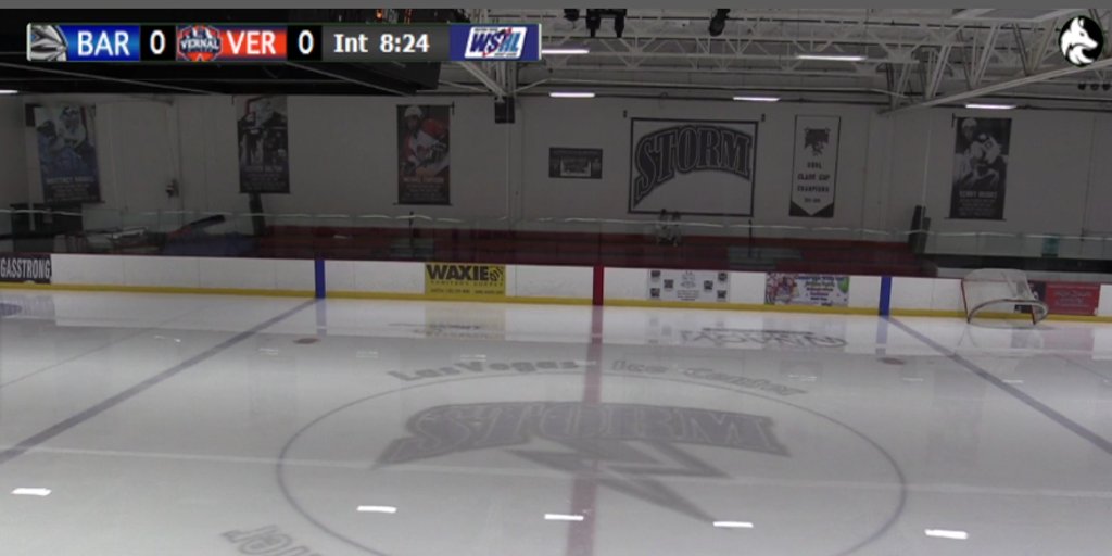 BarrheadBombers's tweet photo. Almost game time in Las Vegas! 
Barrhead Bombers vs Vernal Oilers 
https://t.co/HiMZLGyR7k  #WSHLshowcase https://t.co/6V1GaUFiNq