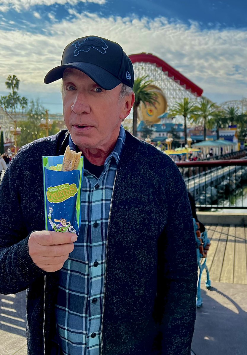 ofctimallen's tweet photo. To infinity and a Buzz churro here at Disneyland with my family. #disneyland @disneyland https://t.co/UkEoQ1MD6q