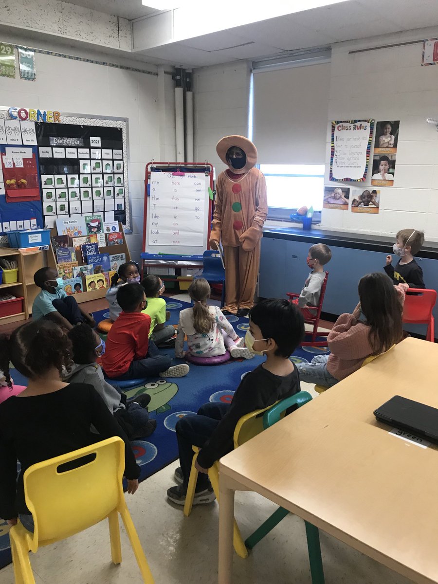 Julia Nelson tweet media