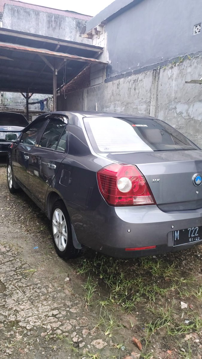 _fancipss's tweet photo. Geely MK1 GT Sunroof Istimewa Ready Stok di #comstargarasi #goc #geely #goci #geelyowner #lcpanda #geelypanda #emgrand #citycar #mobilmurah #mobilmewah #hatchback #mobilfavorit #geelymk #sunroof
#monroof https://t.co/o7VVXMIBfD