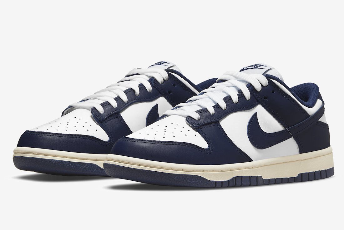 nicekicks's tweet photo. Official Nike Dunk Low “Vintage Navy” images. 🌚 https://t.co/mTNbeE643r