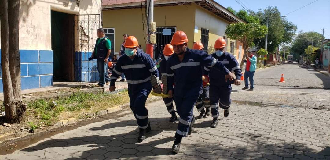 IV ejercicio Nacional simulacro para prevenir la vida ante situaciones multiamenazas❤️🖤✌️🙏👍👏💪
#DiciembreEnPazYVictorias
#OrgulloNacionalPatriaLibre
#Mateare
#MateareLagunasyVolcanes