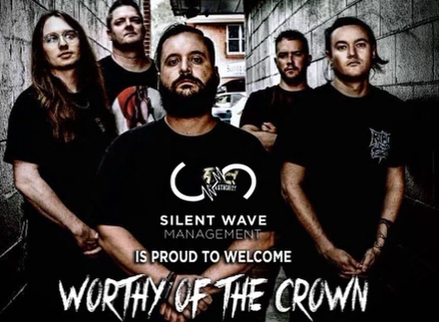 worthy_crown's tweet photo. 🚨 Update 🚨We are happy 2 announce that we are now working w/ Silent Wave Management 🔥 We are excited 2 be apart of their amazing lineup 👑 
#silentwave #silentwavemanagement #newmanagement #metal #metalhead #metalmusic #metalcore #djent #djentlemen #worthyofthecrown #metalband https://t.co/So9h6xs8rO