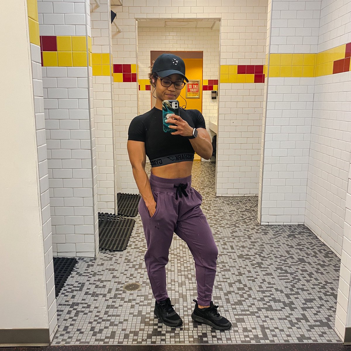 Sapphire tweet media