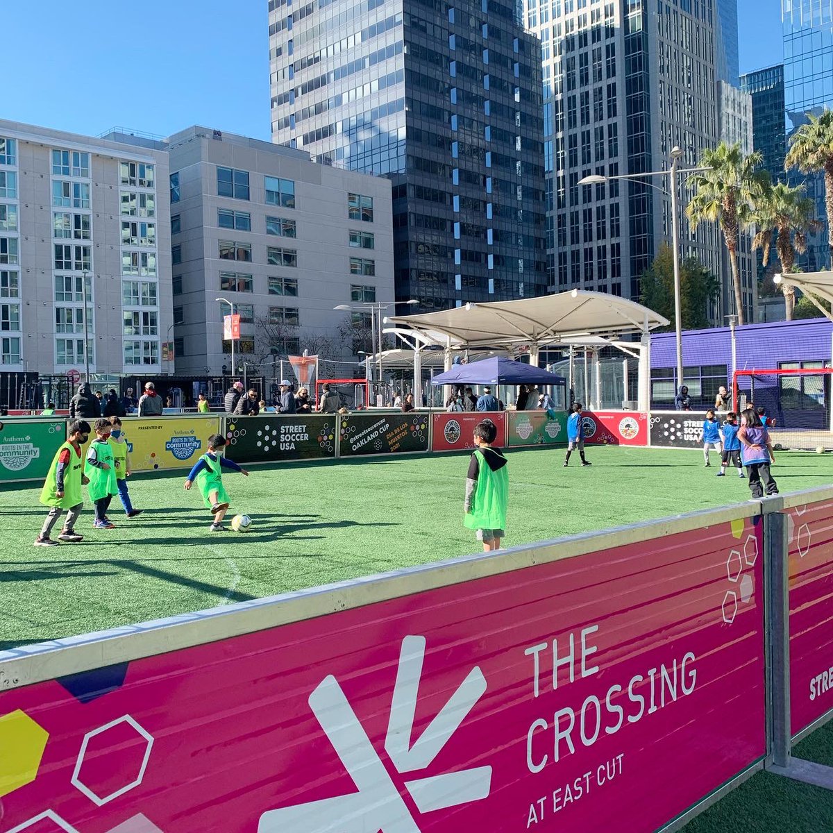 eastcutcrossing's tweet photo. This past weekend was a success! 🙌🏼 Thank you to all who came for our holiday celebration with @StreetSoccerUSA on Saturday. Just a friendly reminder that we will be closed this Friday, Dec 24 and Saturday, Dec 25.

#TheCrossing #EastCut #SanFrancisco https://t.co/t6fMwH3ed8