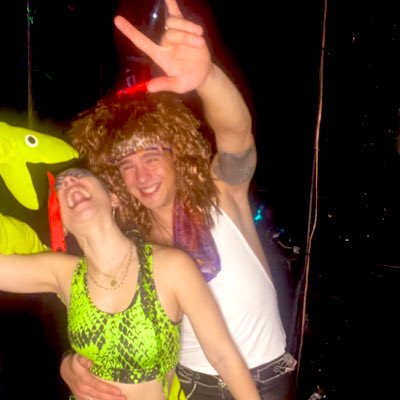 AlexQuiwii's tweet photo. Boa + Bon Jovi= Boan Jovi #NuevaFotoDePerfil https://t.co/zHYLNMci9o