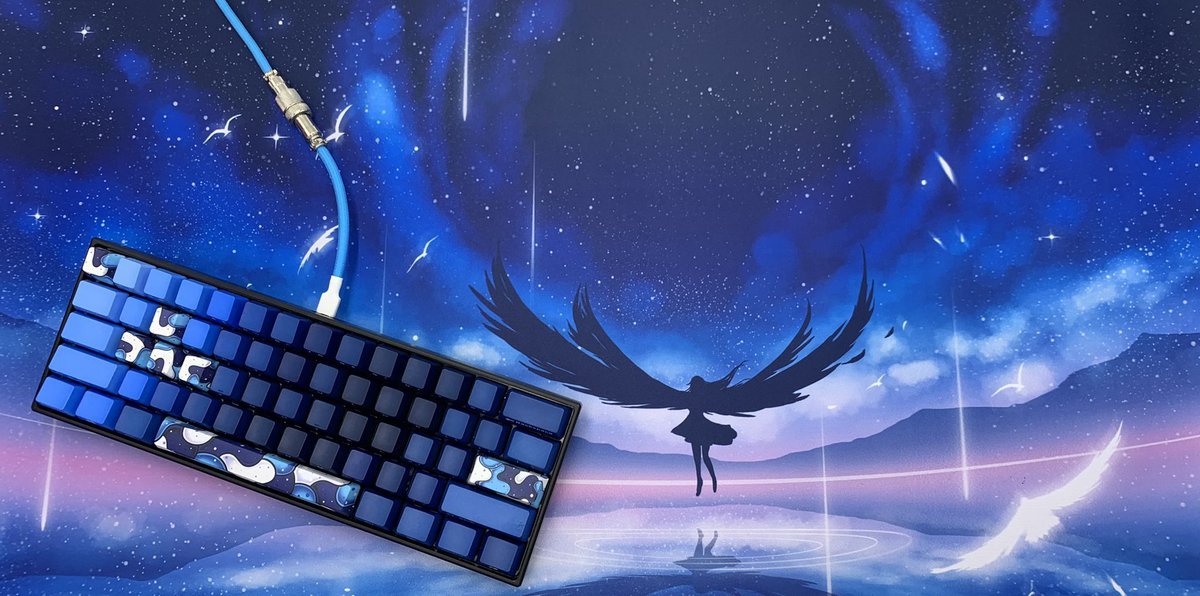 74Exotic's tweet photo. Hey Everyone! I've partnered up with @AlpheriorKeys
to giveaway an AWESOME Keyboard! Whoever wins gets to choose whichever keyboard they'd like!⌨️

To Enter
-Retweet &amp; Like
-Follow Me &amp; @AlpheriorKeys
-Comment 

Winner Chosen in 48 Hours! 🎉 https://t.co/LqYj5mqX97