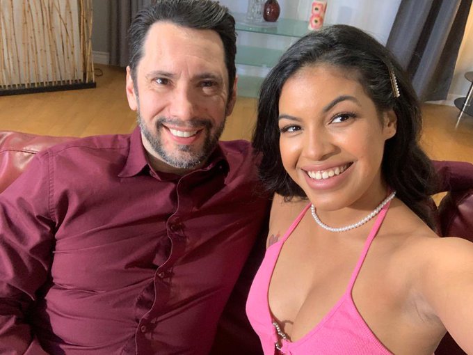 Just shot a new scene with @TommyPistol stay tuned!!  😈💕💦 I got covered in cum!! Check here for bts https://t<a class="tags" target="_blank" title="On Twitter" href="/?out=eyJ0eXAiOiJKV1QiLCJhbGciOiJIUzUxMiJ9.eyJpYXQiOjE3MjIxMjUwMzgsImlzcyI6InR3cG9ybnN0YXJzLmNvbSIsIm5iZiI6MTcyMjEyNTAzOCwiZXhwIjoxNzUzNjYxMDM4LCJyZWRpcmVjdF91cmwiOiJodHRwczovL3R3aXR0ZXIuY29tL1RvbW15UGlzdG9sIn0.sA44iGT3hdYpBxuRxMvnqaQ2yaaePJvBWN85aIeoDmx_n-vfk9VRDkmQIYZGVGe-Bt2Wy-1kcElS4FgE3WPxjA">@TommyPistol</a><a href="/tag/footfetish"class="tags"><span>#footfetish</span></a>